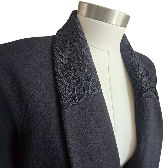 Mackintosh New England Black Wool Open Front Coat With Embroidered Collar CM2000 - Picture 2 of 9